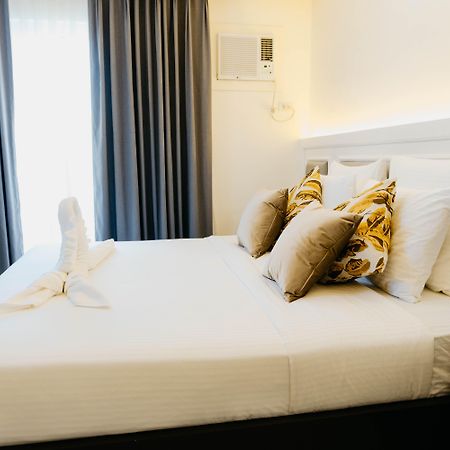 Sotogrande Iloilo Hotel Eksteriør billede