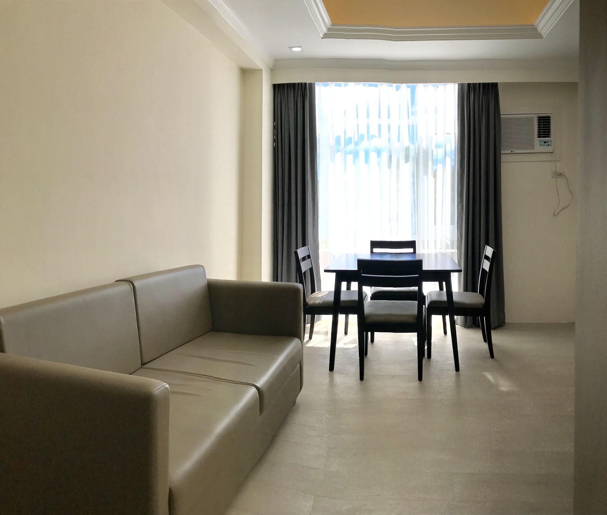 Sotogrande Iloilo Hotel Eksteriør billede