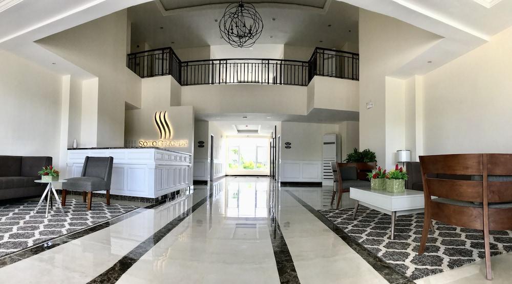 Sotogrande Iloilo Hotel Eksteriør billede